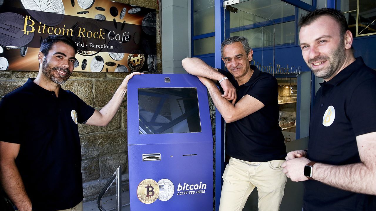 El cliente de Bitcoin Rock Café podrá pagar con mil criptomonedas»