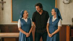 Carmen Machi, a la izquierda, en el papel de la hermana Marina