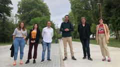 Ovidio Zapico, Alberto Rodr�guez, y Javier Su�rez Llana durante su visita al parque de Isabel La Cat�lica en Gij�n, llaman a organizar la��pluralidad de la izquierda�