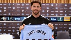 Javi Rueda, tras la rueda de prensa por su renovacin con el Celta.