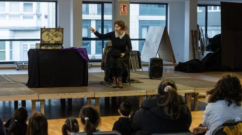 Raquel Queizs pasar hoxe cun contacontos por Coristanco 