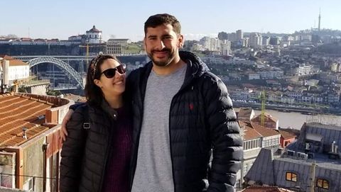 Vanessa, natural de A Coru�a, y su novio Marc, natural de EE.UU.