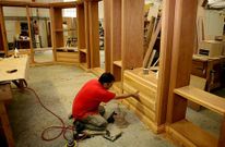 Seg�n Traballo, A Estrada sum� el pasado a�o 636 contratos en industria, frente a 365 de Lal�n.