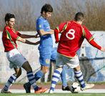 Un lance del San Cipri�n-Iberia en el rehabilitado campo de A Veiga.