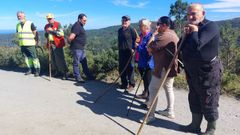 Varios vecinos que participaron en las labores de b&uacute;squeda