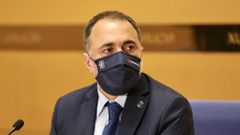 El conselleiro de Sanidade, Julio Garc�a Comesa�a