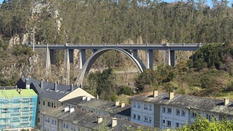 Fons�n finaliza la reparaci�n estructural del puente sobre el R�o Negro y del viaducto de La Fomigal en Luarca