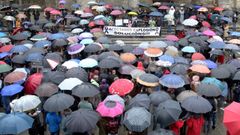 Apoyo multitudinario en Tui a los afectados por la explosi�n pirot�cnica en Paramos