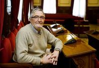 Juan Fern�ndez, ayer, en el banco que ocupa habitualmente en el sal�n de plenos.