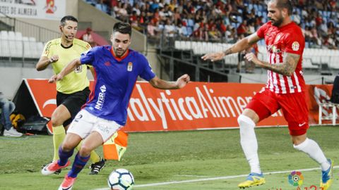 Diegui Johannesson en el Almer�a-Oviedo