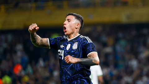 Enzo Fern�ndez, durante un partido de la selecci�n argentina