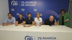 Integrantes del grupo del PP de Vilagarc�a