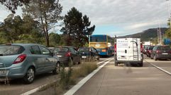 Retenciones en carreteras asturianas en el puente de la Constituci�n