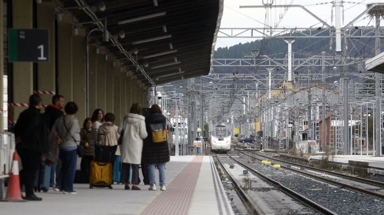 Los estudiantes de Monforte que estén fuera optan a ayudas al transporte