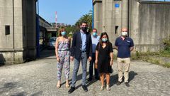 In�s Rey y Pablo Arang�ena en su visita a la f�brica de armas en A Coru�a