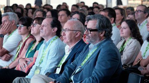 Os directores xerais de Aira no encontro de empregados