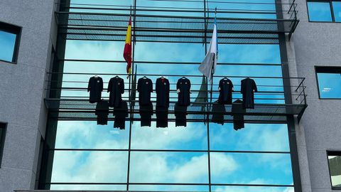 Togas colgadas al inicio de la huelga de letrados judiciales en los juzgados de Lugo el pasado mes de enero.