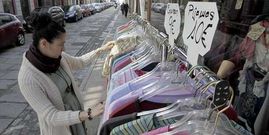 Los comerciantes abrir�n durante el mediod�a. 