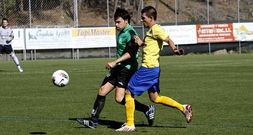 A Valenz� y Pol�gono, en un partido de Copa Diputaci�n.