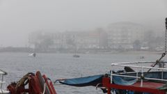 La niebla invade�la�r�a de Vigo tras varios d�as de temperaturas superiores a 30 grados