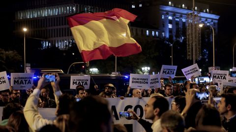 Protesta convocada este mi�rcoles por el Sindicato Solidaridad tras el accidente de tren en Toledo.