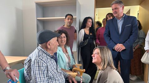 Inauguraci�n del centro de d�a de Coa�a
