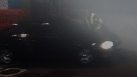 Atropella al vigilante de un párking en Nigrán
