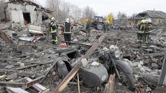 Destrozos en una zona residencial de Kiev