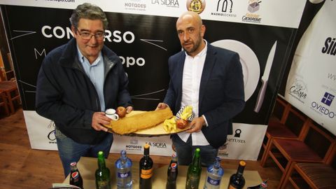 Nacho Gancedo, organizador del evento y Ramon Gamonal, campe�n de Espa�a de la Gu�a del Cachopo 2018
