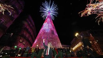 El alcalde de Vigo, Abel Caballero, ha sido el encargado, un ao ms, de encender la Navidad 2025