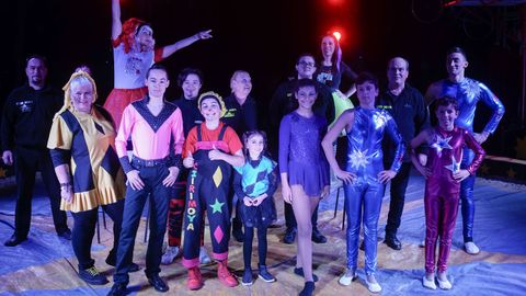 Integrantes del Circo Nevada.