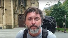 Serhii relat� a trav�s de las redes sociales y de un v�deo compartido en YouTube por la Asociaci�n Ucrania-Euskadi su �ltima aventura a trav�s del Camino. Este peregrino experimentado parti� cuando se cumpl�an 159 d�as de la guerra en Ucrania con el objetivo de ayudar a su pueblo, �un pueblo de h�roes�, destaca. Ni el calor ni el cansancio fueron obst�culo para cumplir su objetivo en tiempo y forma. 
