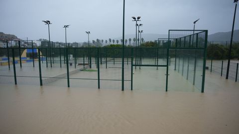 Inundaciones en las instalaciones municipales de Los Barrios en C�diz