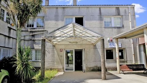 Actual centro de salud de Ponteareas.