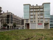 Vista de edificios de nueva construcci�n en Lal�n.