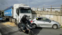 Accidente de tr�fico puente de A Pasaxe
