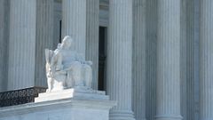 Una estatua aleg�rica de la Justicia.