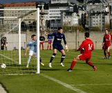 Momento en el que �lvaro marca el gol del triunfo.