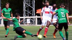 Las im�genes del estreno del Racing en su regreso a Segunda B