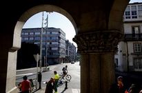 La isleta de A Senra se eliminar� para acondicionar una franja ajardinada, como una de las aceras. 