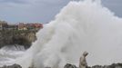 Olas en Llanes