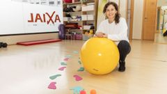 Esther Fuentes, gerente del centro de fisioterapia Axial, en Carballo