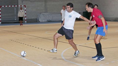PARTIDO DE FUTBOL ENTRE EL PP Y EL PSOE DE PONTEVEDRA