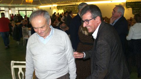 El alcalde de Sober (derecha), con el bodeguero de Doade Eladio Mart�nez
