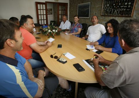 Los patrones mayores llevan meses reclamando la regeneraci�n del libre marisqueo. 