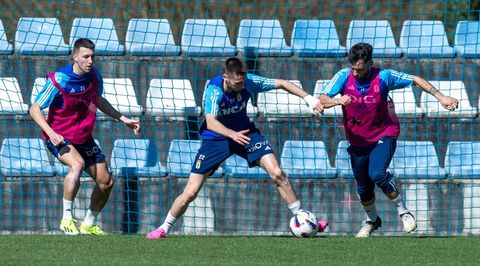 Abel Bretones, Dubasin y Sebas Moyano, en El Requexn