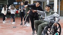 Alumnos do IES Xograr Afonso (Sarria) nunha simulacion de diversidade funcional