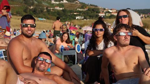 ECLIPSE EN DONI�OS