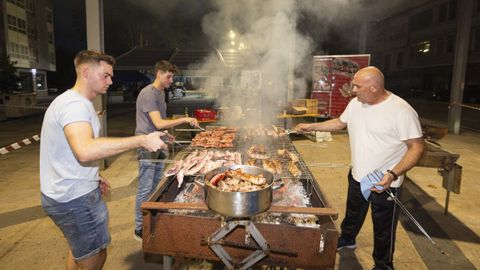 Comisión y vecinos tuvieron que sufragar la fiesta de A Barquiña