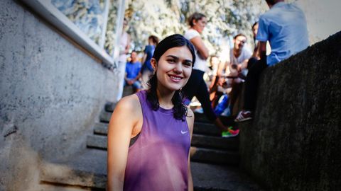 Claudia Otero da clases de danza y llega desde Chile